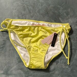 NWT Victoria’s Secret bikini bottom size L, Limeade.